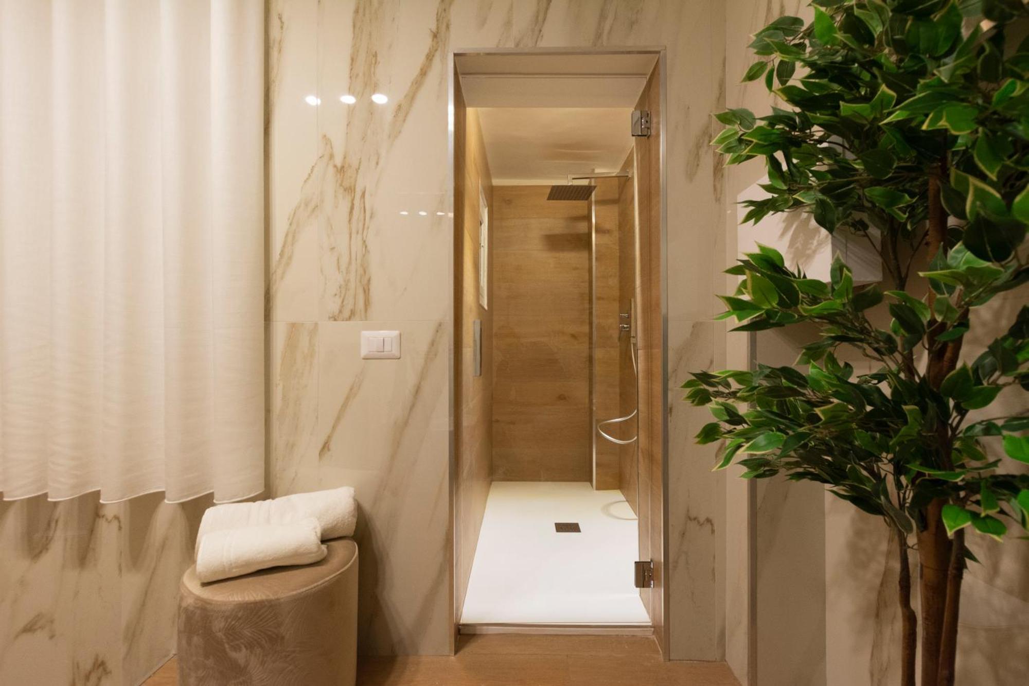 Dimora Luxury Alessia Apartment Bari Exterior photo